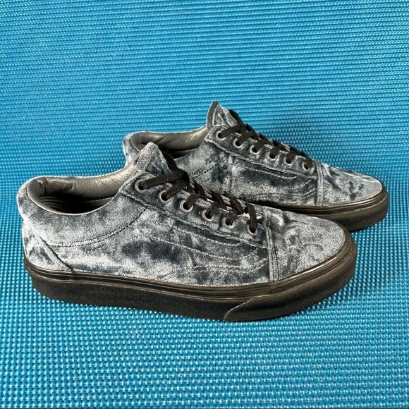 Vans | Shoes | Vans Blue Velvet Low 